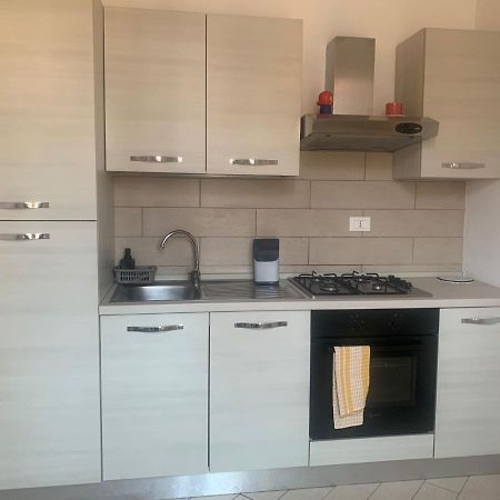 Odeon Apartment In Centro A リヴォルノ エクステリア 写真