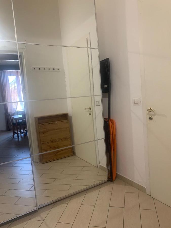 Odeon Apartment In Centro A リヴォルノ エクステリア 写真
