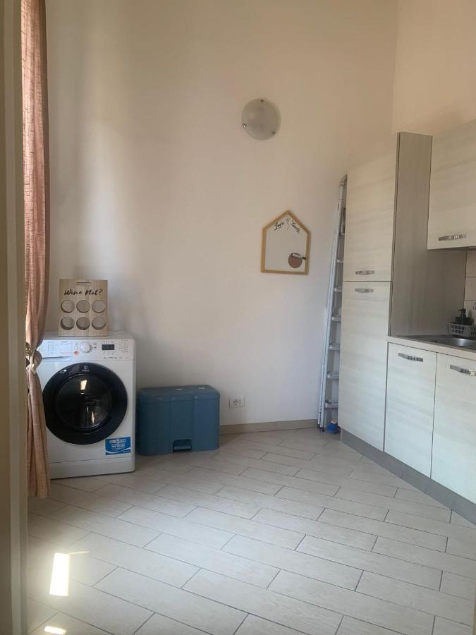 Odeon Apartment In Centro A リヴォルノ エクステリア 写真
